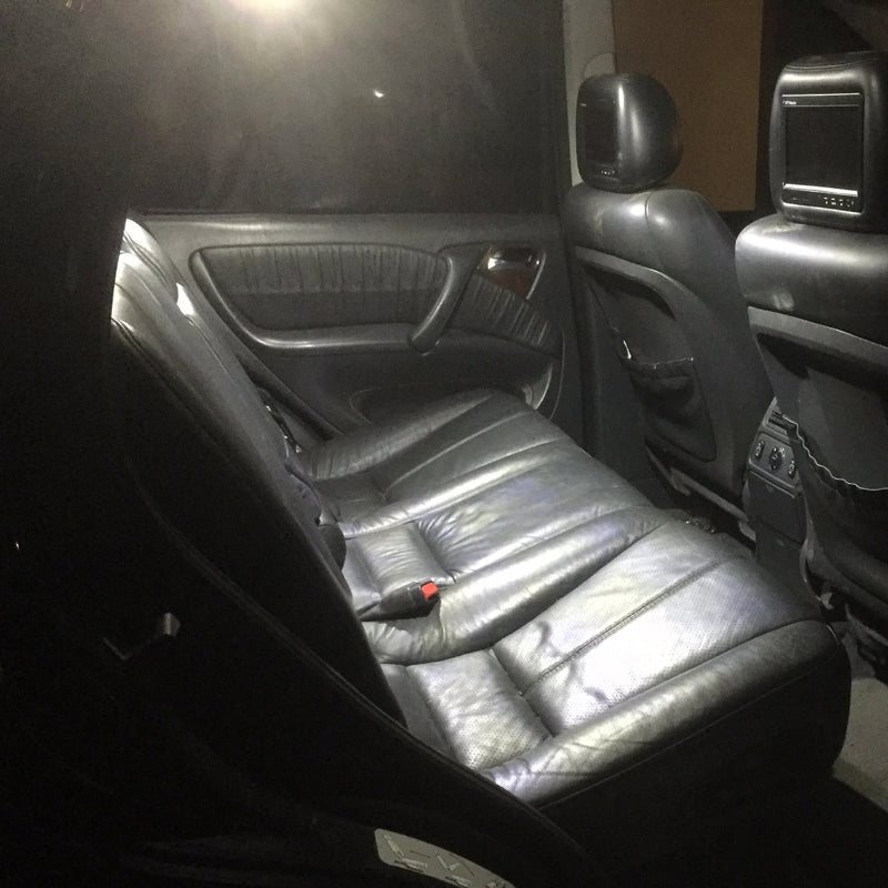 Kit interior cu LED-uri pentru Mercedes W163 ML GL